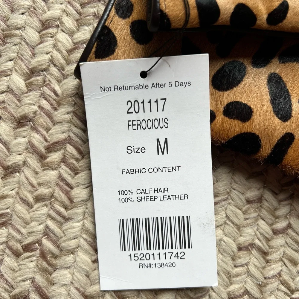 Etcetera Black and Leopard Print Gloves